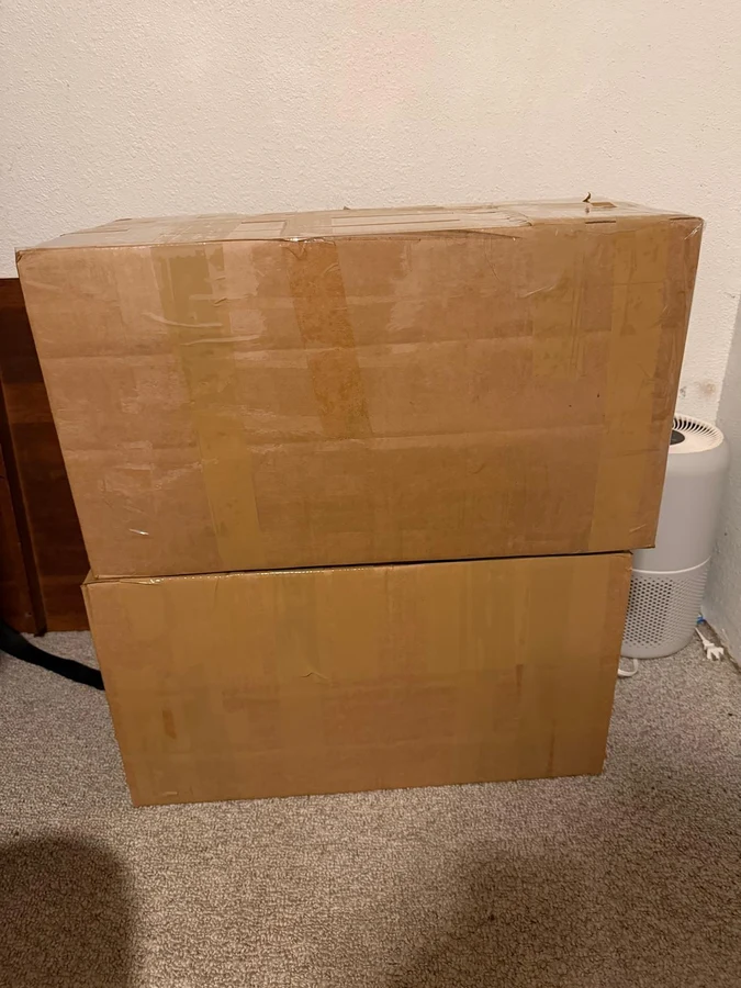 Foto real de caja entregada